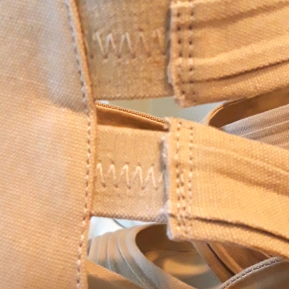 NEW NEVER WORN High Heel Wedge Espadrilles - Picture 9 of 11